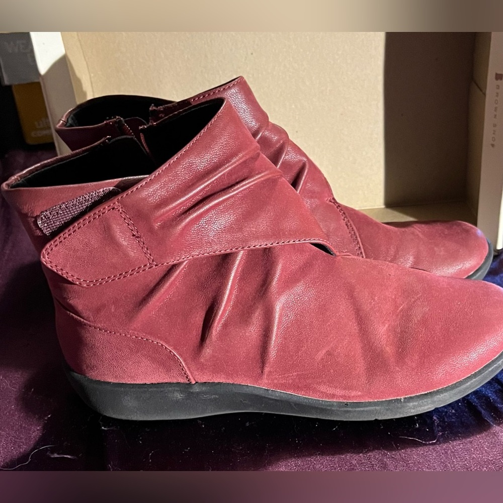Women’s Clarks ankle boots